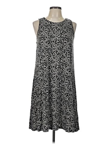 Old Navy Casual Dress (view 1)