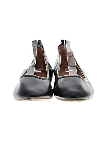 Universal Thread Flats (view 2)