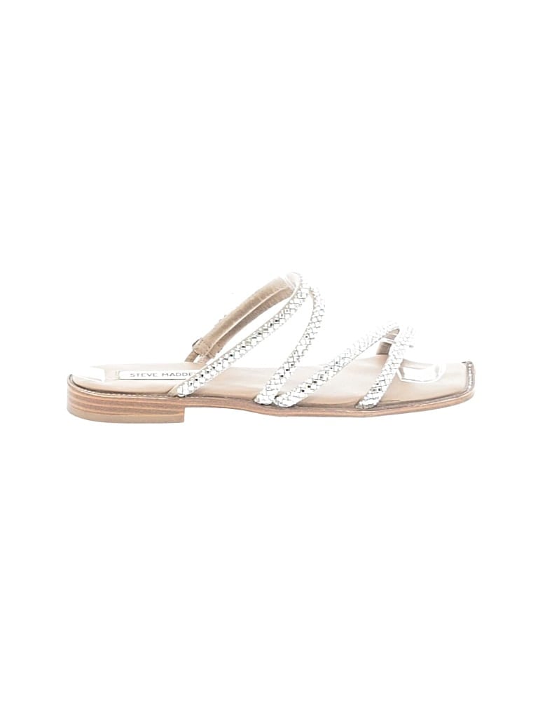 Pre-owned Steve Madden Sandals In White