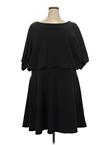 Boohoo Casual Dress (view 1)