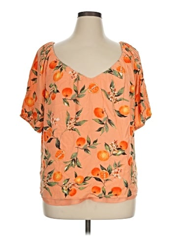 Ann Taylor LOFT Short Sleeve T-Shirt (view 1)