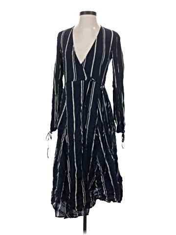 Urban Outfitters Casual Dress (view 1)
