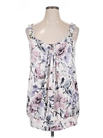 Daisy Fuentes Casual Dress (view 1)