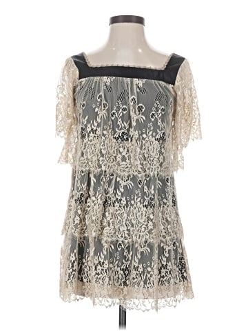 Julie Haus Sleeveless Top (view 1)