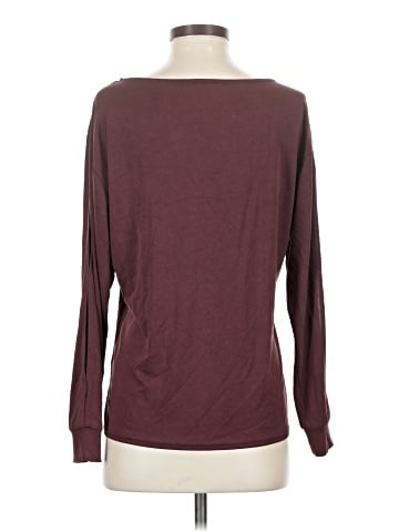 Buckle Black Long Sleeve T-Shirt (view 2)
