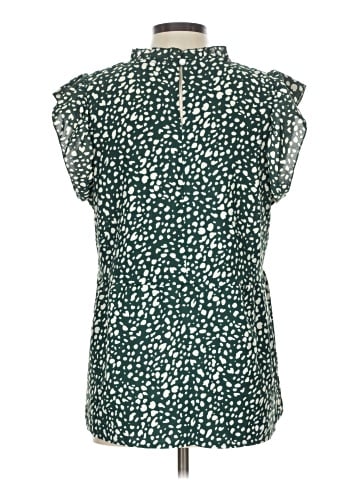 Angashion Sleeveless Blouse (view 2)