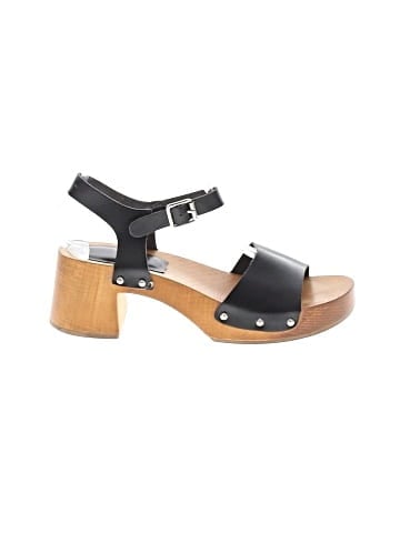 Rouge Sandals (view 1)