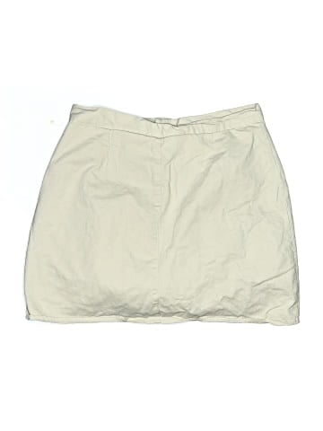 Bill Blass Khaki Shorts (view 2)