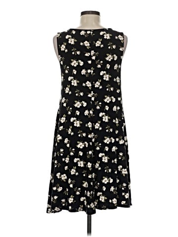Old Navy Casual Dress (view 2)