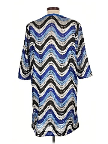 MING WANG Poncho (view 2)