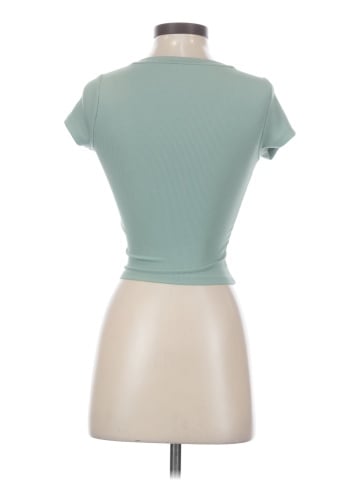 Hollister Short Sleeve T-Shirt (view 2)