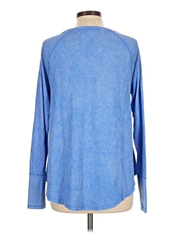Mossimo Supply Co. Long Sleeve T-Shirt (view 2)