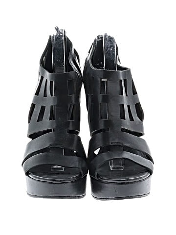 Matiko Wedges (view 2)
