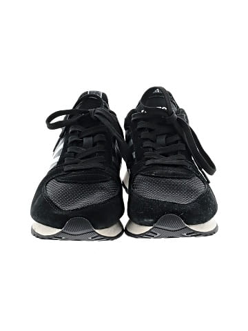Tretorn Sneakers (view 2)
