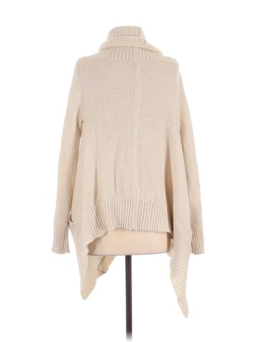 Elan Poncho (view 2)