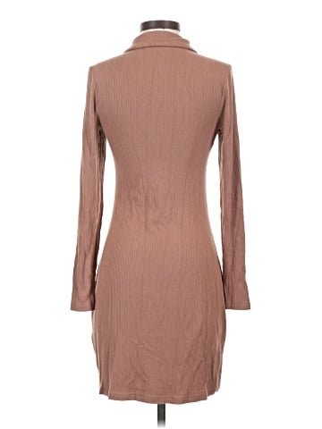 Abercrombie & Fitch Casual Dress (view 2)
