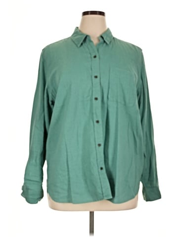 Universal Thread Long Sleeve Button-Down Shirt (view 1)