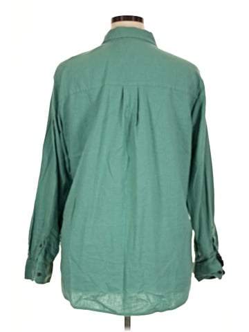 Universal Thread Long Sleeve Button-Down Shirt (view 2)