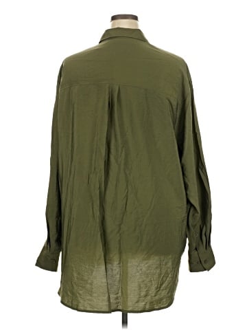 Gap Long Sleeve Button-Down Shirt (view 2)