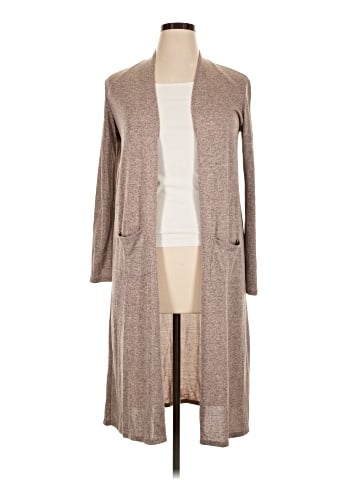 Agnes & Dora Cardigan (view 1)