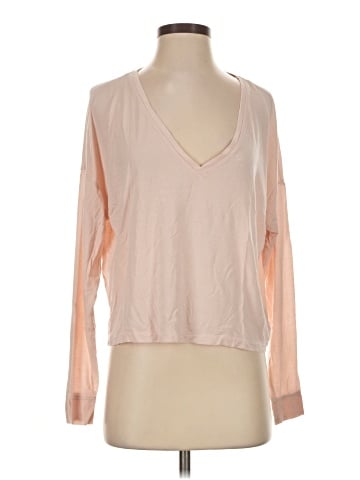 Victoria's Secret Long Sleeve T-Shirt (view 1)