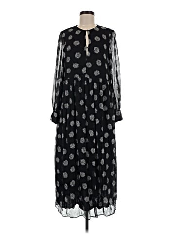Baum Und Pferdgarten Casual Dress (view 1)