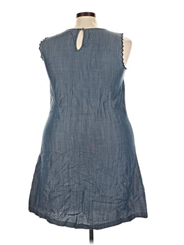 Liz Claiborne Casual Dress (view 2)