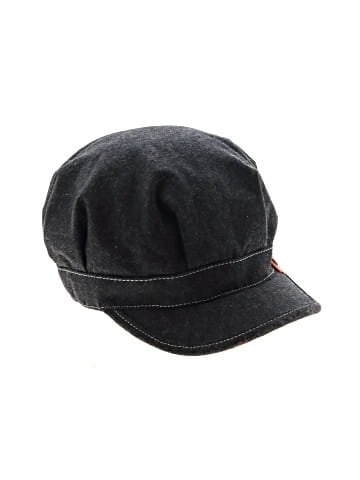 Pistil Hat (view 1)