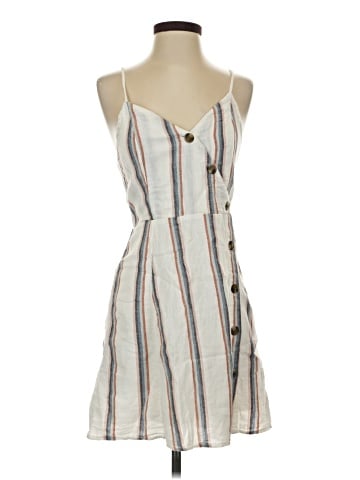 American Eagle Outfitters Casual Dress (view 1)