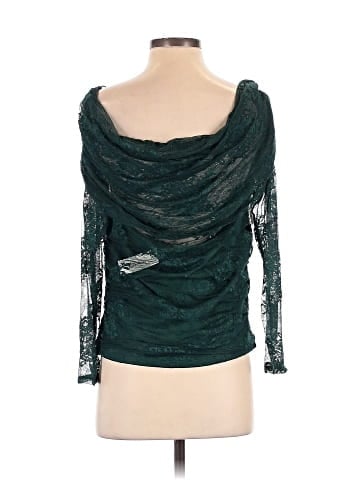 Francesca's 3/4 Sleeve Top (view 2)