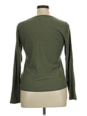Old Navy 3/4 Sleeve T-Shirt (view 2)