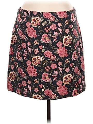 Ann Taylor LOFT Casual Skirt (view 1)