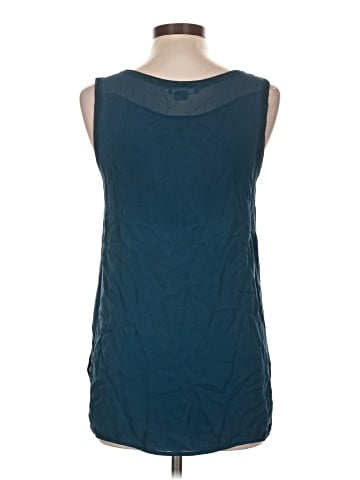 Vince. Sleeveless Top (view 2)