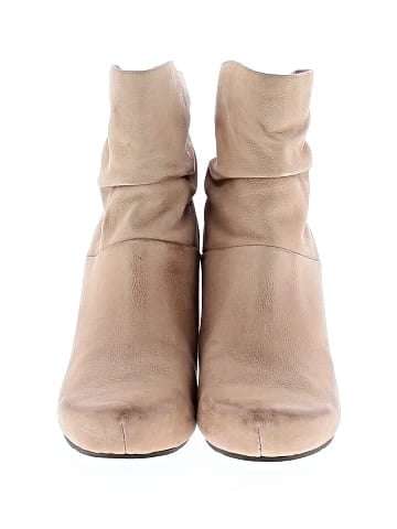 otBt Ankle Boots (view 2)