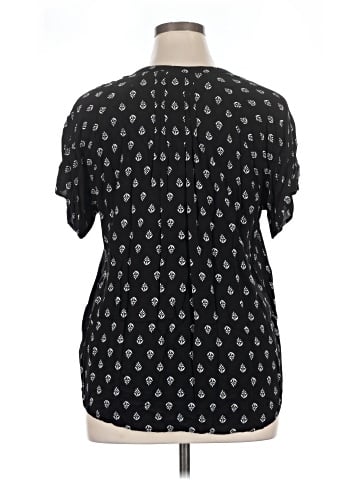 Old Navy Short Sleeve Blouse (view 2)