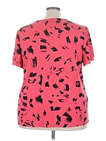 Worthington Short Sleeve Top (view 2)