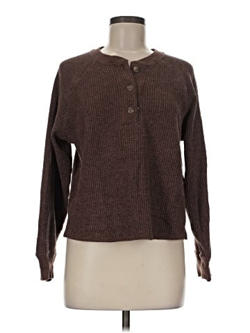 Old Navy Pullover Sweater (view 1)