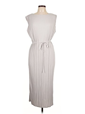 Uniqlo Casual Dress (view 1)