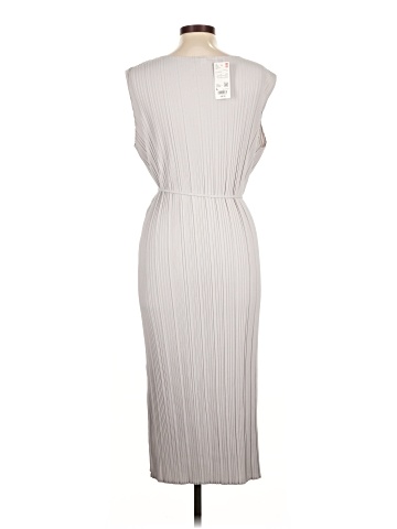 Uniqlo Casual Dress (view 2)