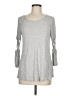 Neiman Marcus Gray 3/4 Sleeve Top Size M - photo 1