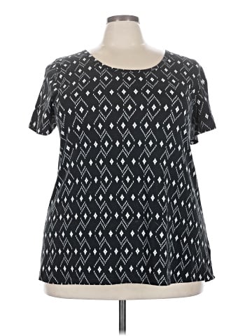 Lularoe Short Sleeve T-Shirt (view 1)
