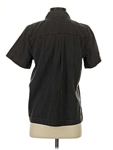 Madewell Denim Short-Sleeve Button-Up Shirt in Lunar Wash (view 2)
