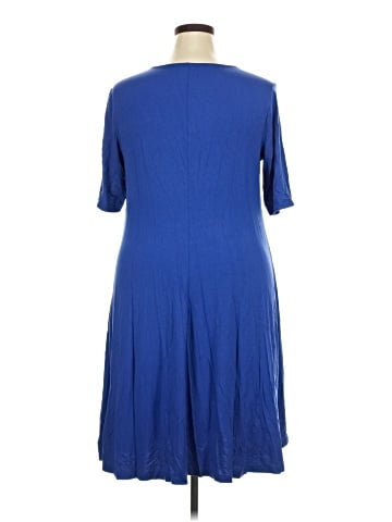 Old Navy Casual Dress (view 2)