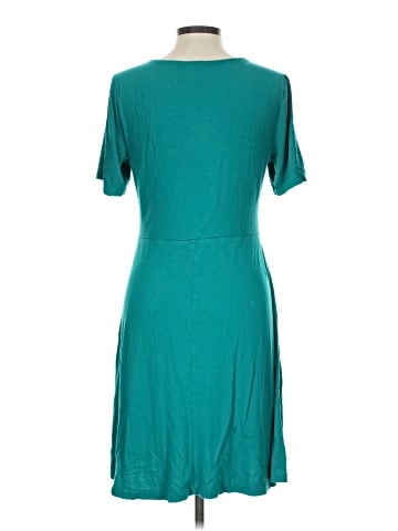 Old Navy Casual Dress (view 2)