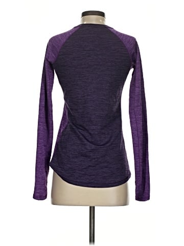 Under Armour Long Sleeve T-Shirt (view 2)