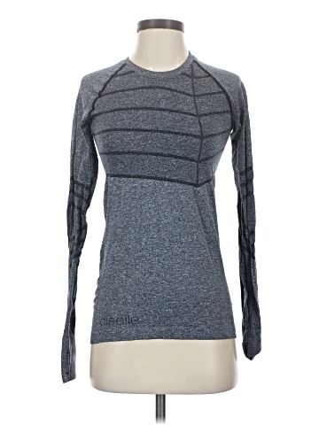 Oiselle Long Sleeve Top (view 1)