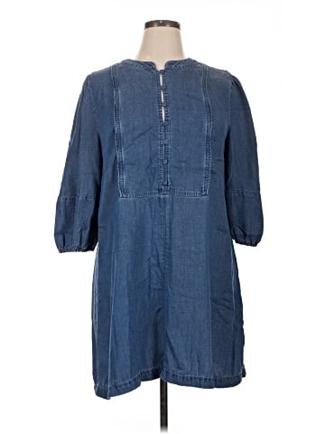 Ann Taylor LOFT Casual Dress (view 1)