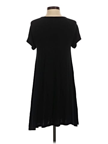 Old Navy Casual Dress (view 2)
