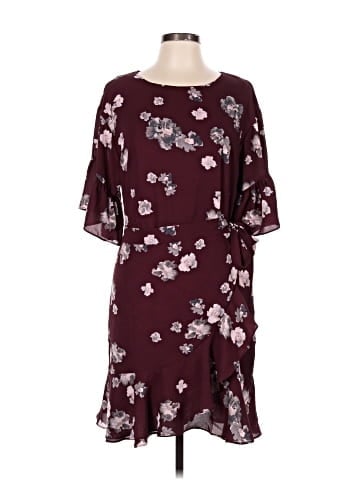 Lark & Ro Casual Dress (view 1)