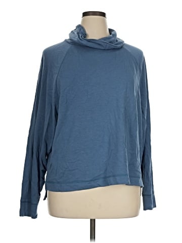 Old Navy Pullover Sweater (view 1)